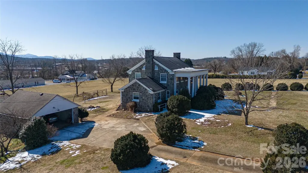 615 Carbon City Road Morganton NC 28655