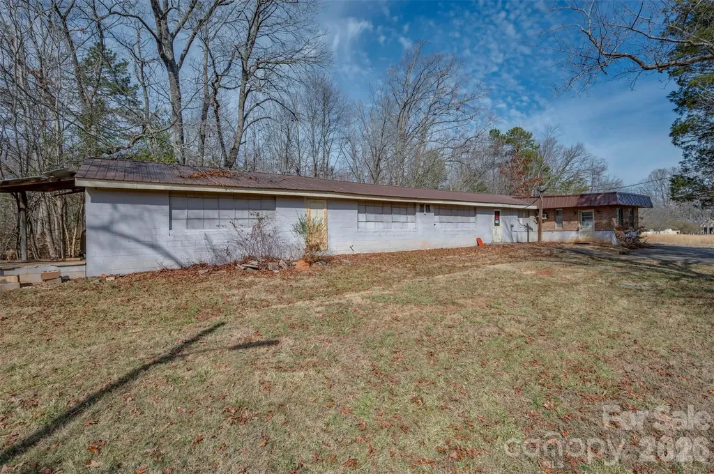 1092 Nc 120 Highway Mooresboro NC 28114