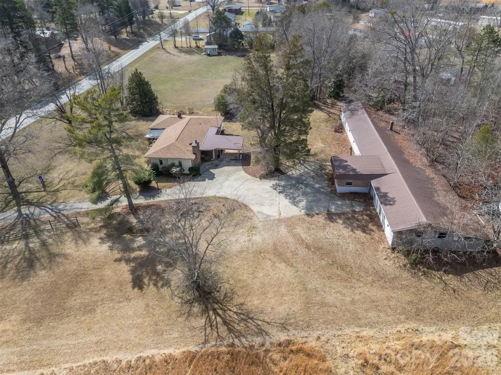 1092 Nc 120 Highway Mooresboro NC 28114