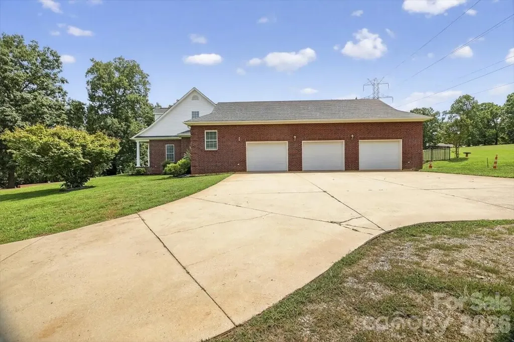 498 Johnson Dairy Road Mooresville NC 28115