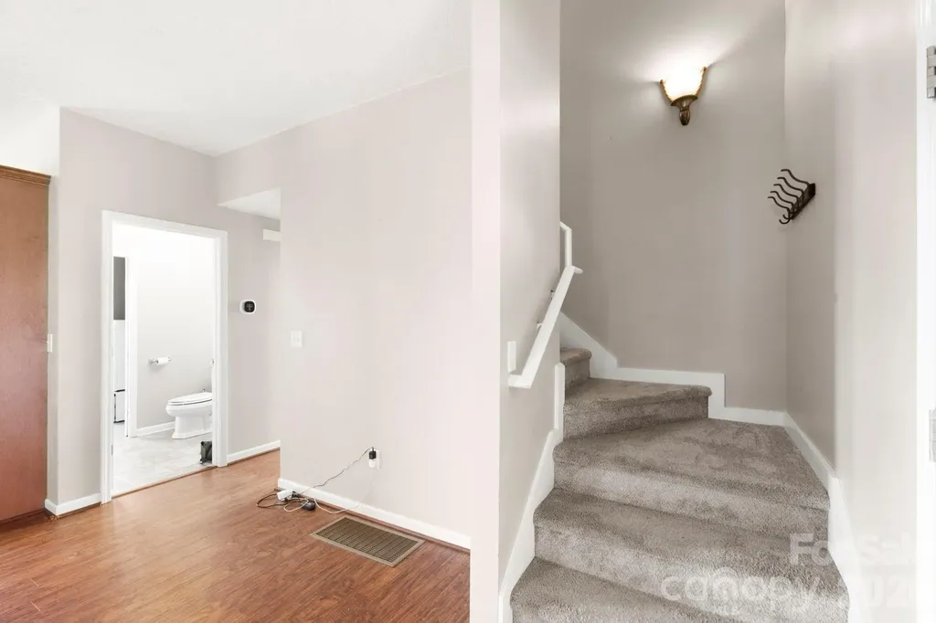 4 Carter Hill Drive Leicester NC 28748