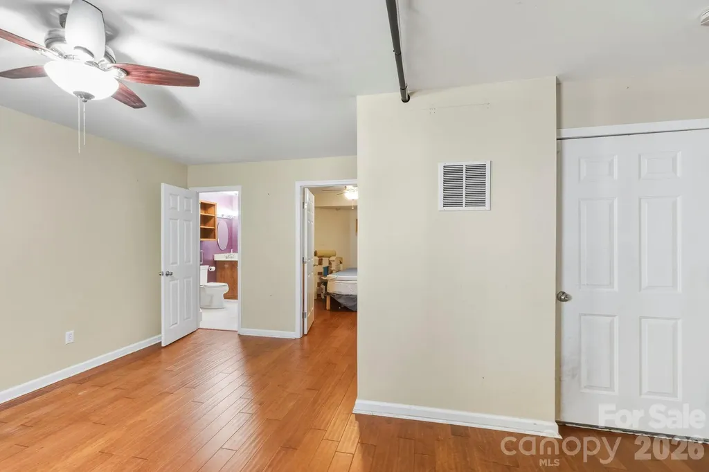 4 Carter Hill Drive Leicester NC 28748