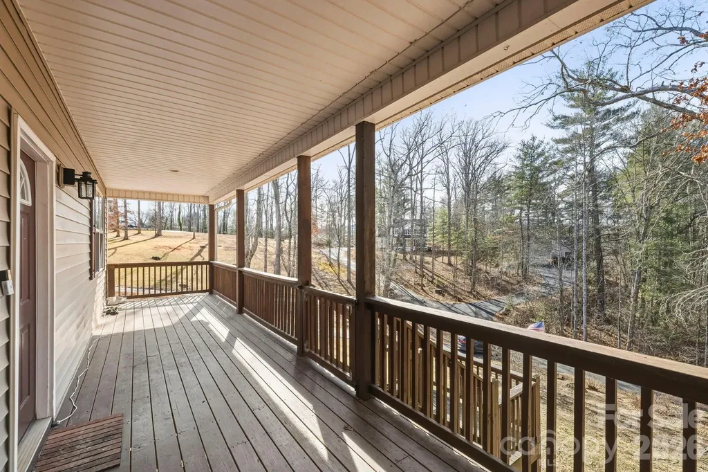 4 Carter Hill Drive Leicester NC 28748