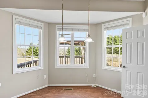 4 Carter Hill Drive Leicester NC 28748