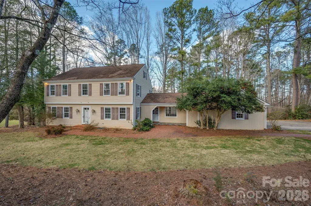 149 Woodbriar Drive Forest City NC 28043