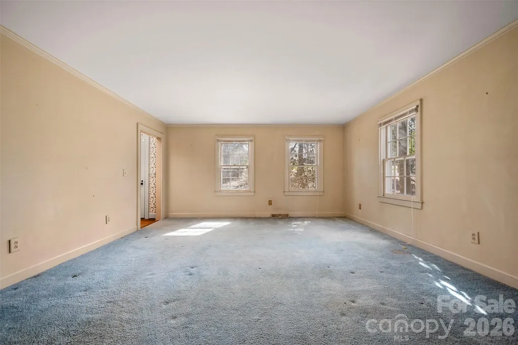 149 Woodbriar Drive Forest City NC 28043
