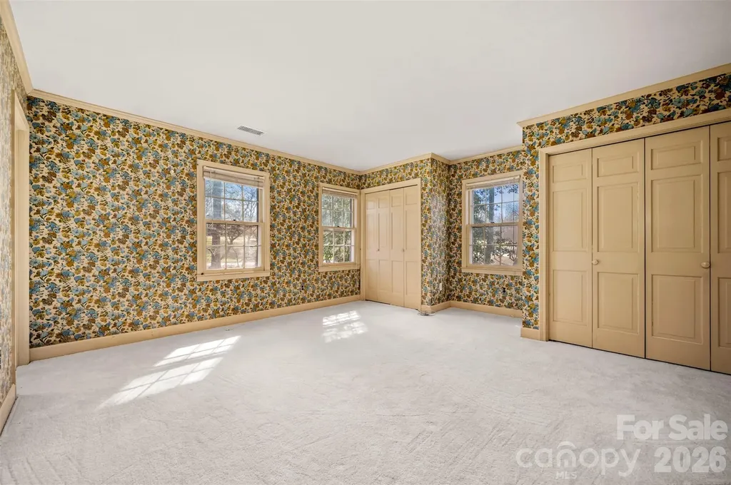 149 Woodbriar Drive Forest City NC 28043