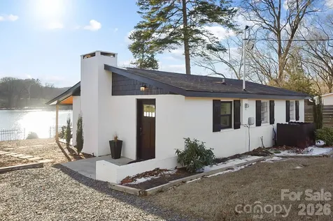 22246 Oakwood Road Albemarle NC 28001