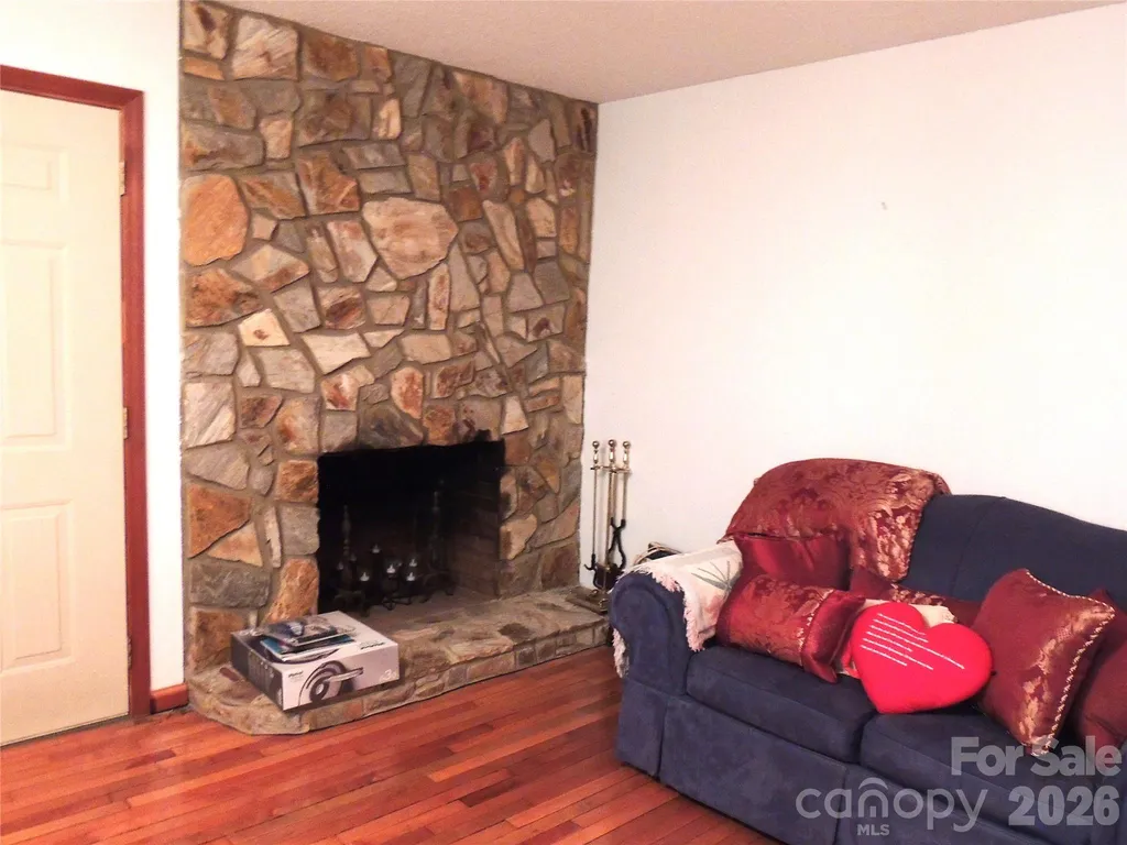 256 Gable Hill Lane Bostic NC 28018