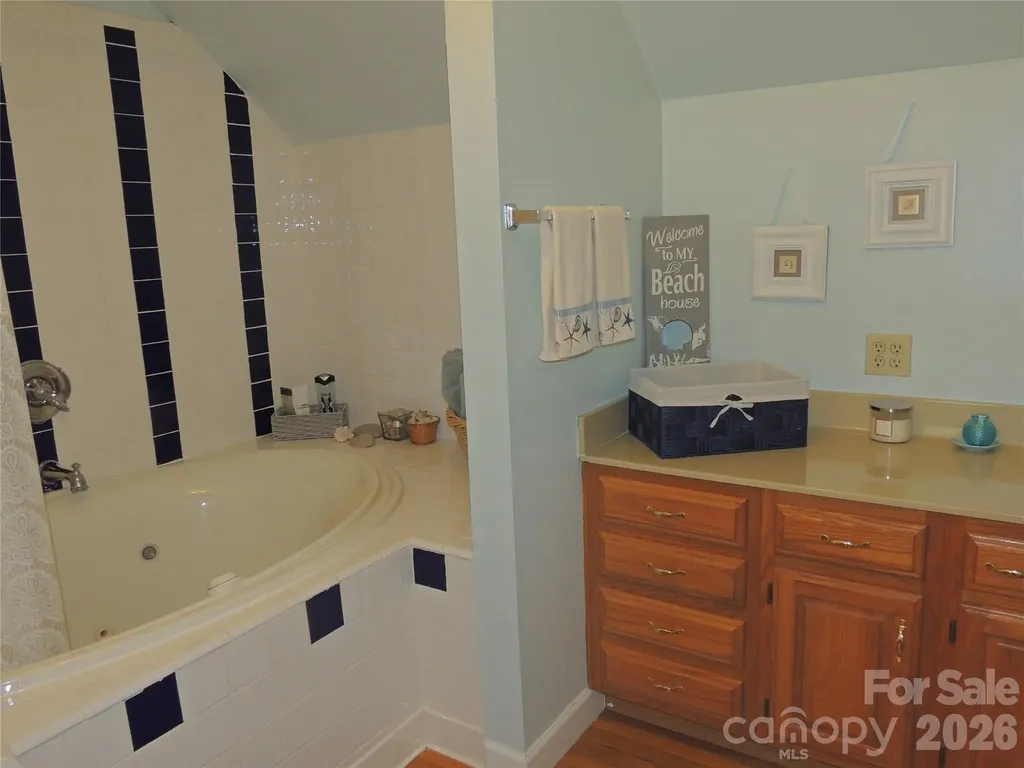 256 Gable Hill Lane Bostic NC 28018