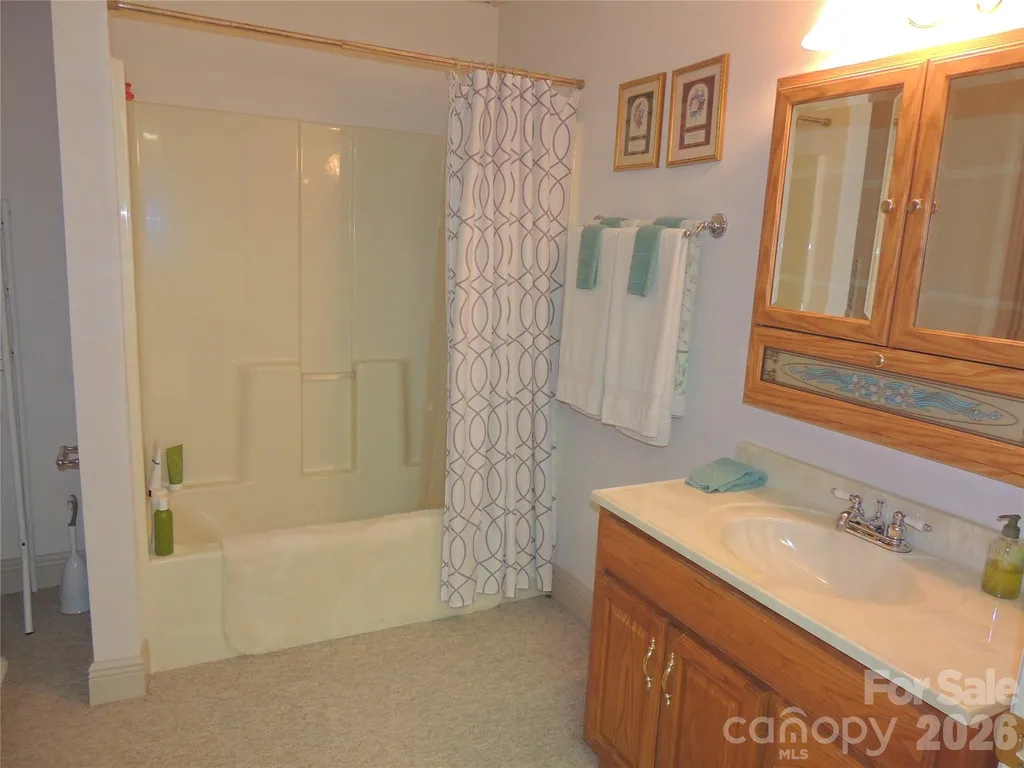 256 Gable Hill Lane Bostic NC 28018