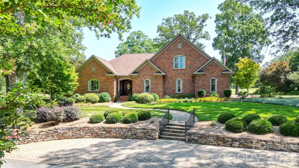 8 North Road Circle Salisbury NC 28144