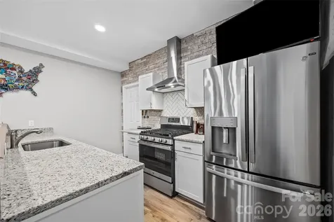 11112 Broken Brook Way Tega Cay SC 29708