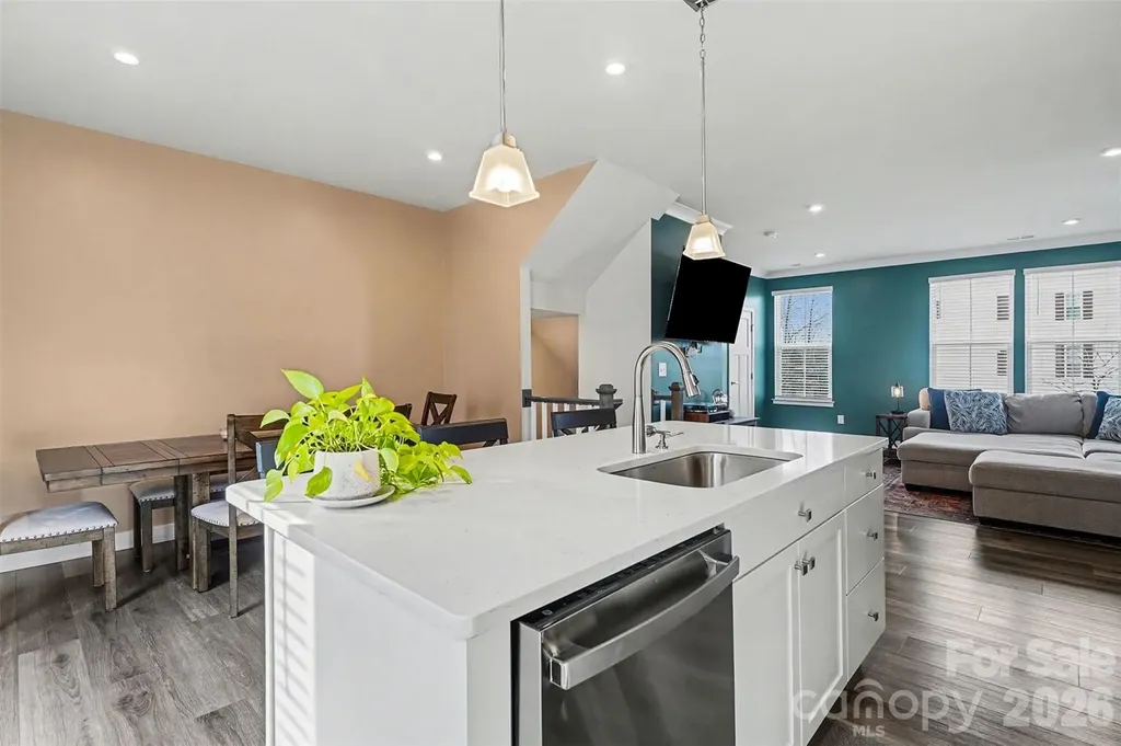 1546 Aspire Street Charlotte NC 28262