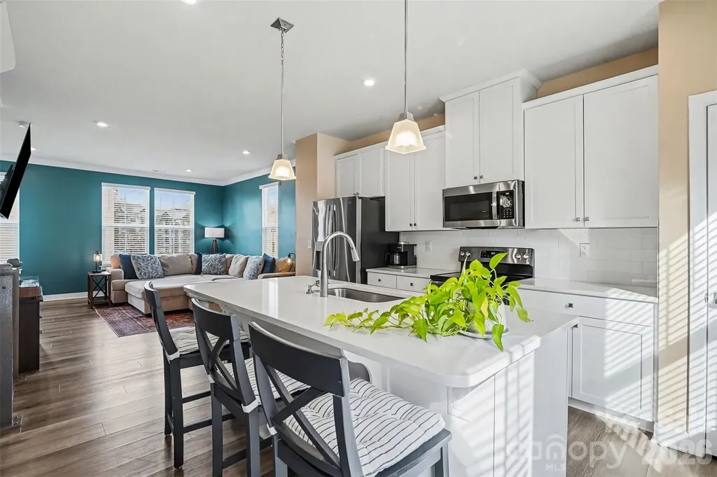 1546 Aspire Street Charlotte NC 28262