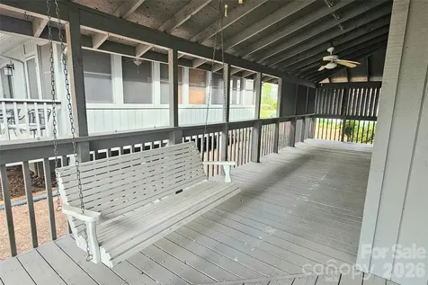 703 Independence Trail Morganton NC 28655