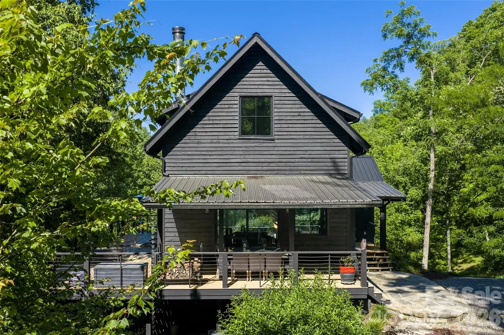 64 Hobson Branch Road Weaverville NC 28787