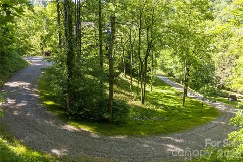 64 Hobson Branch Road Weaverville NC 28787