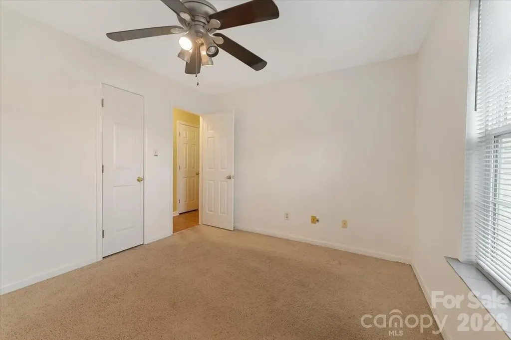 1914 Sloan Drive Charlotte NC 28208