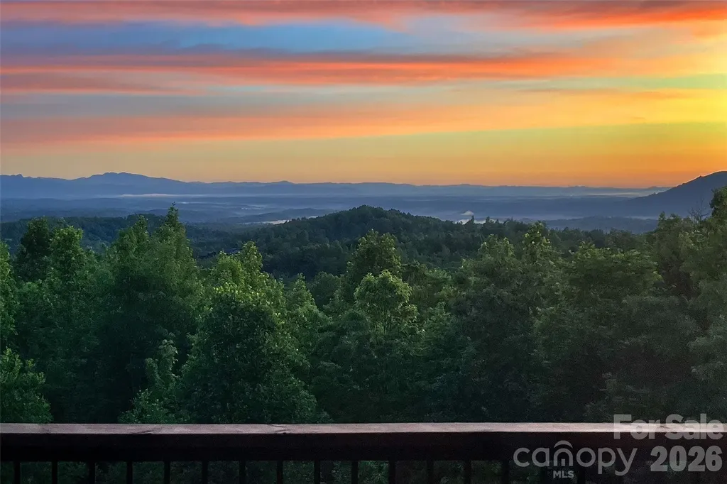 623 Mountain Vista Drive Nebo NC 28761