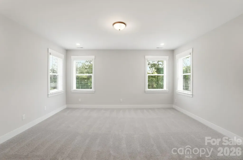 7048 Bil-mar Drive Harrisburg NC 28075
