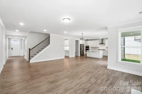 7048 Bil-mar Drive Harrisburg NC 28075