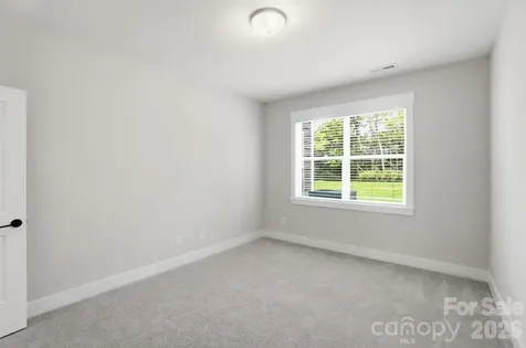 7048 Bil-mar Drive Harrisburg NC 28075