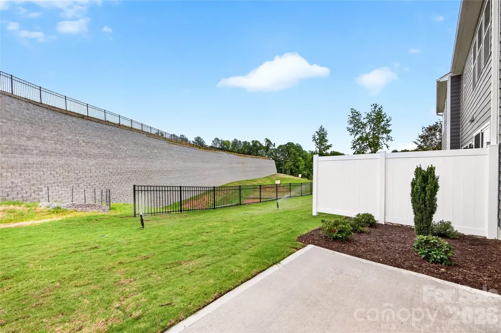 606 Webster Lane Cramerton NC 28032