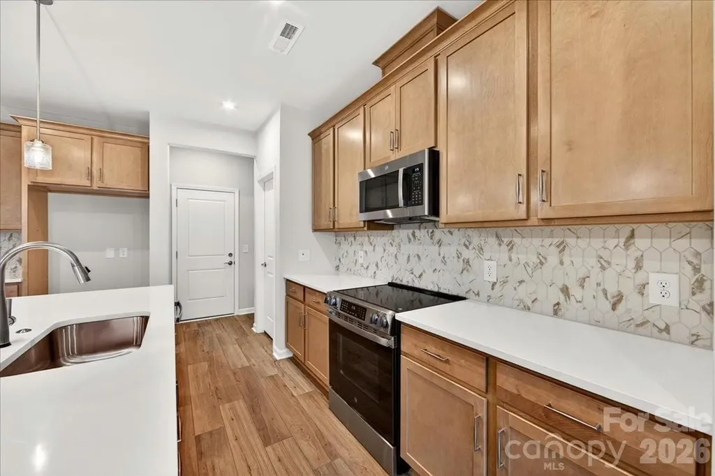 606 Webster Lane Cramerton NC 28032