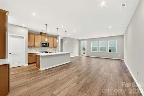 606 Webster Lane Cramerton NC 28032