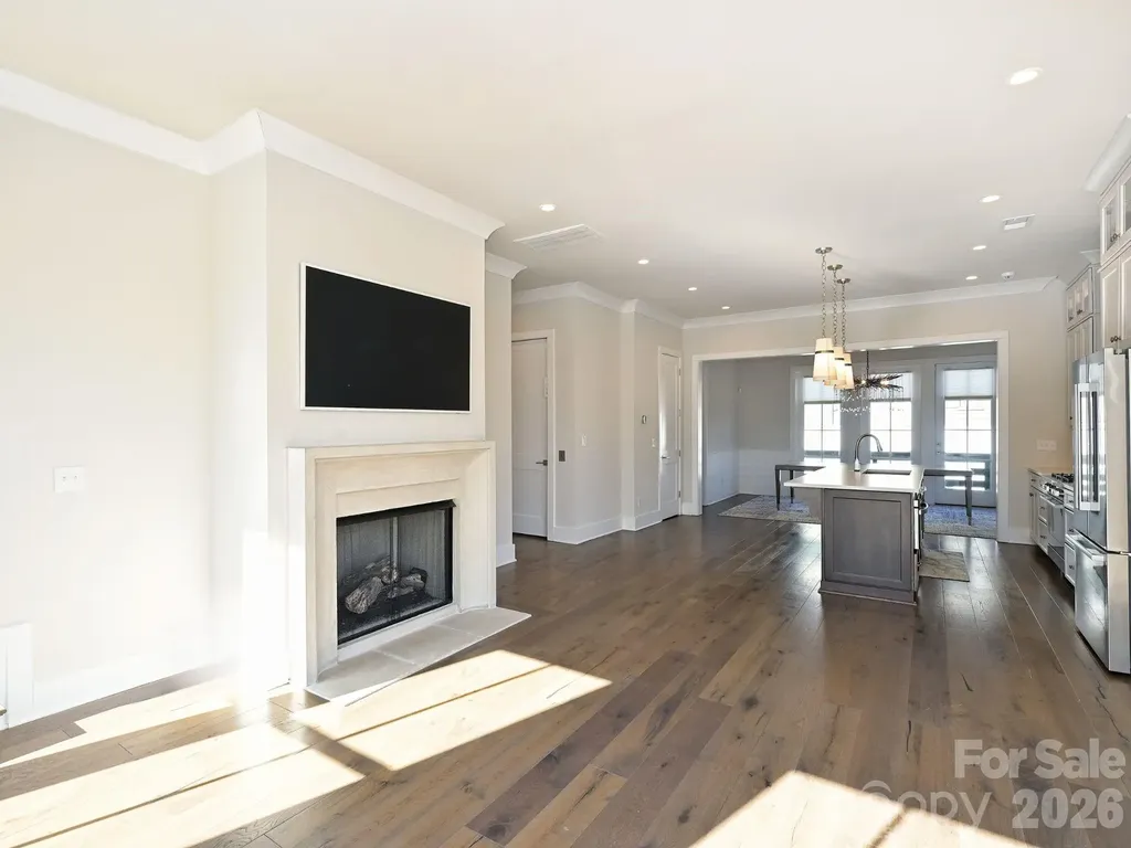 2428 Runnymede Lane Charlotte NC 28209