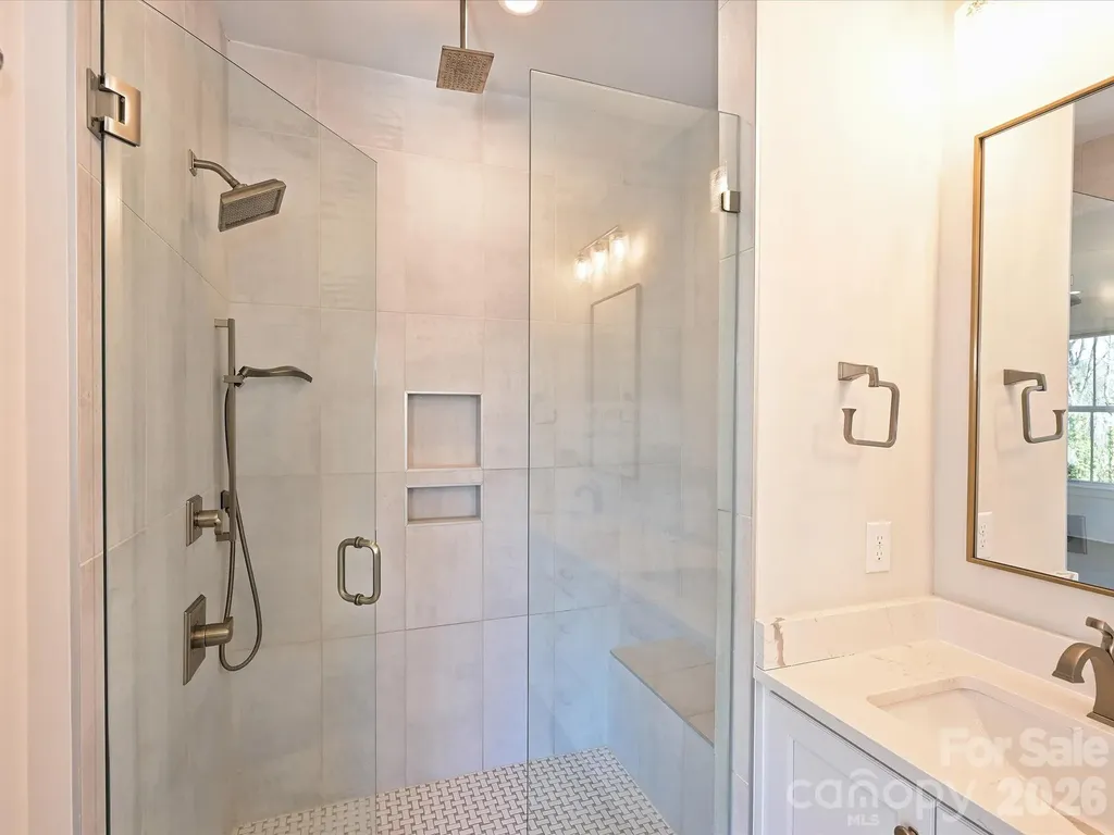 2428 Runnymede Lane Charlotte NC 28209