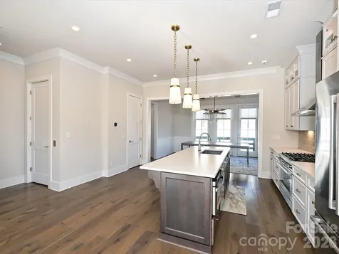 2428 Runnymede Lane Charlotte NC 28209