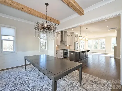 2428 Runnymede Lane Charlotte NC 28209