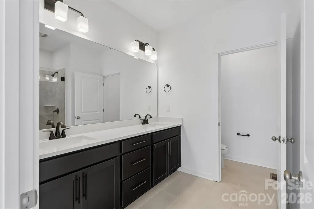 7017 Westrow Avenue Charlotte NC 28278