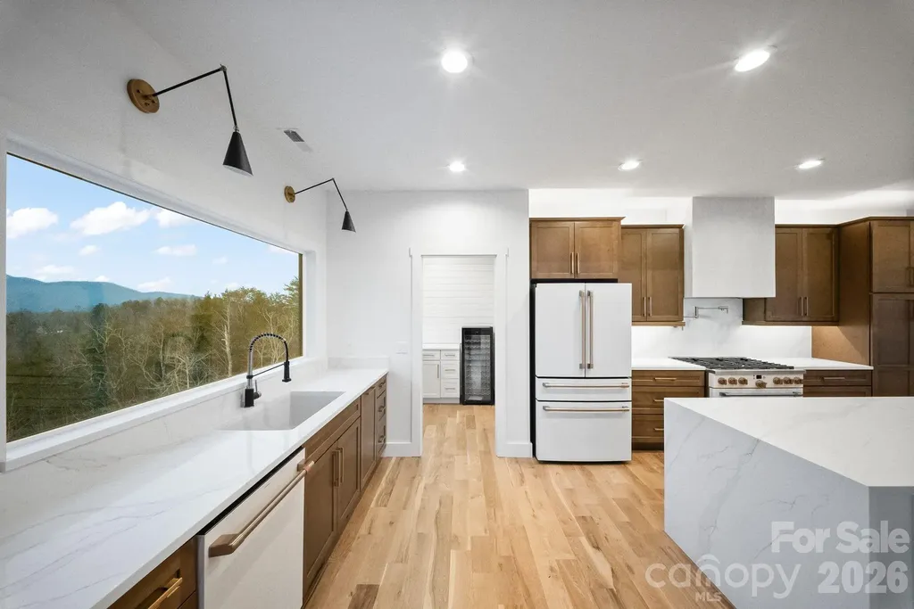 3026 Parker Padgett Road Old Fort NC 28762