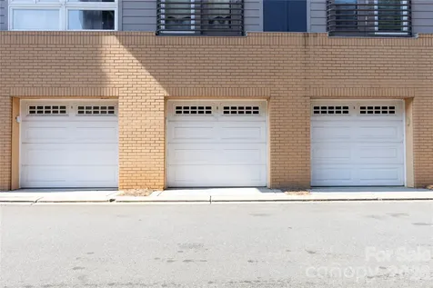 300 Magnolia Avenue Charlotte NC 28203