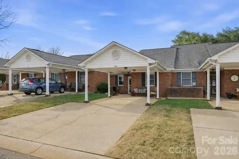 19986 Oak Leaf Circle Cornelius NC 28031