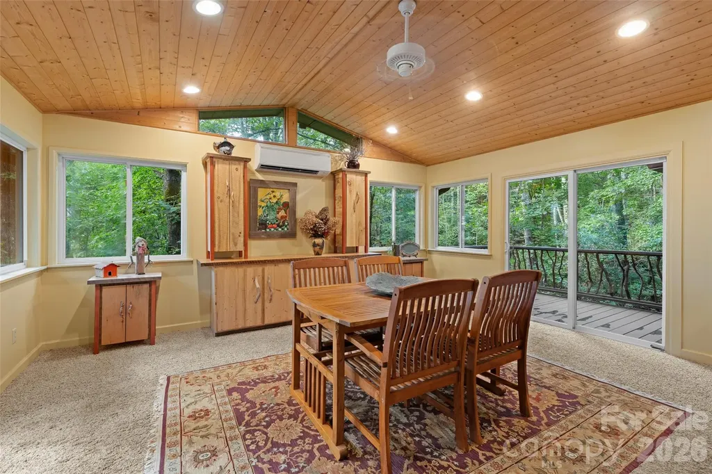 219 Kentwood Lane Pisgah Forest NC 28768