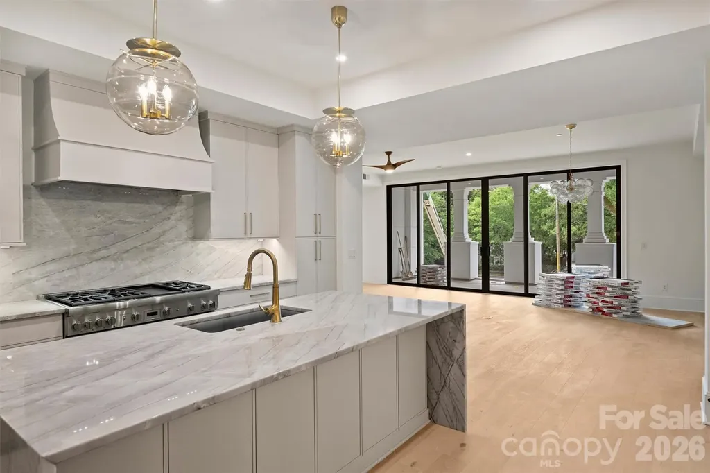 409 Queens Road Charlotte NC 28207