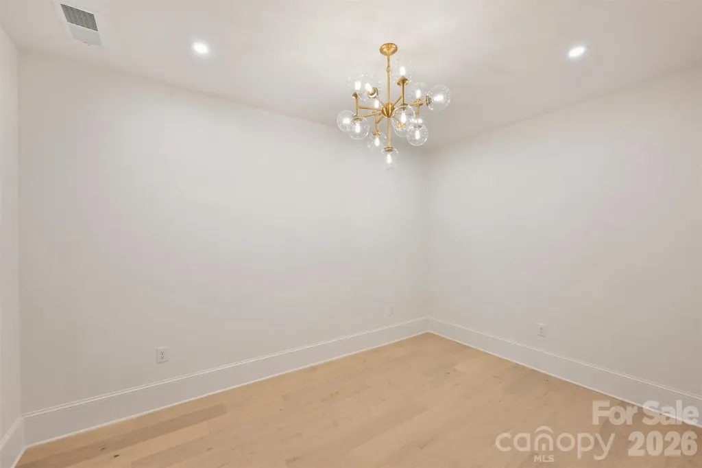 409 Queens Road Charlotte NC 28207