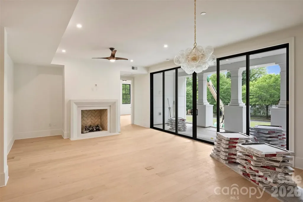 409 Queens Road Charlotte NC 28207
