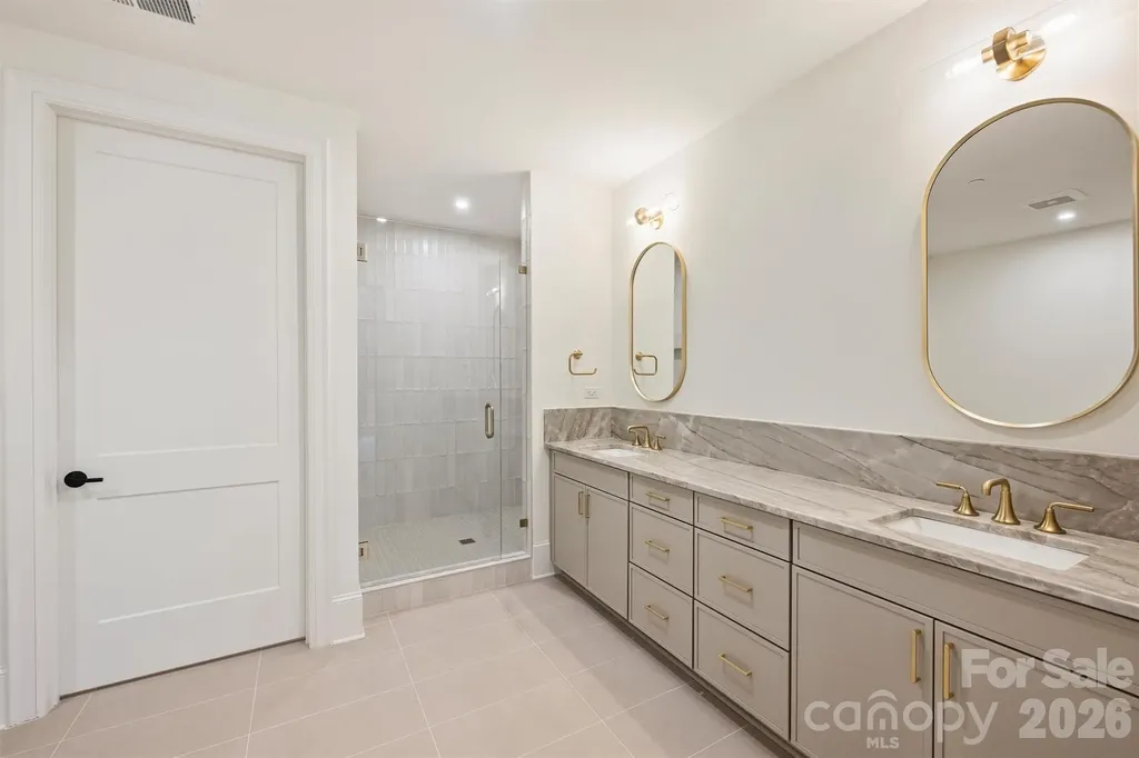 409 Queens Road Charlotte NC 28207