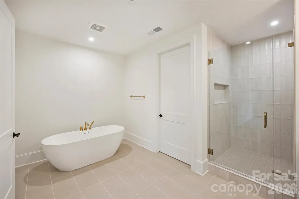 409 Queens Road Charlotte NC 28207