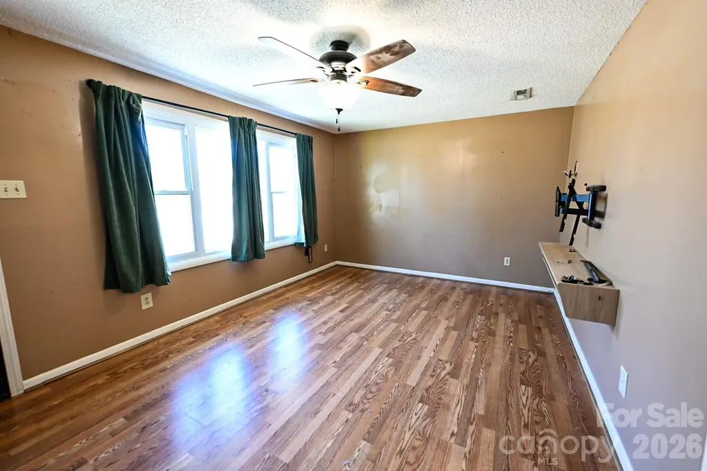 1113 Pecan Street Conover NC 28613
