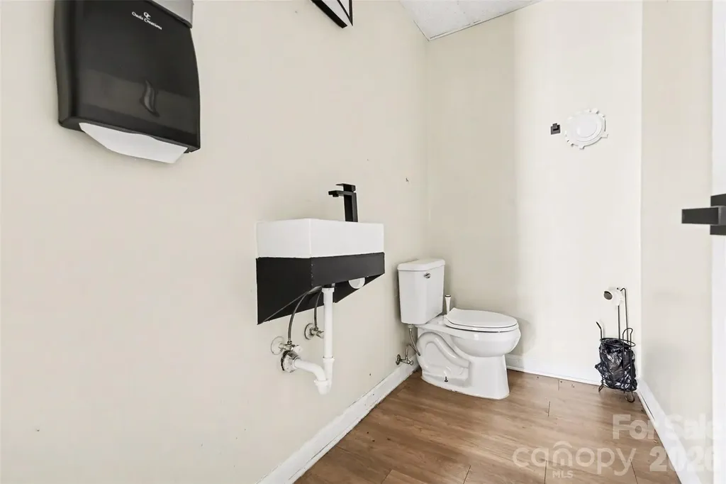 104 N Dilling Street Kings Mountain NC 28086