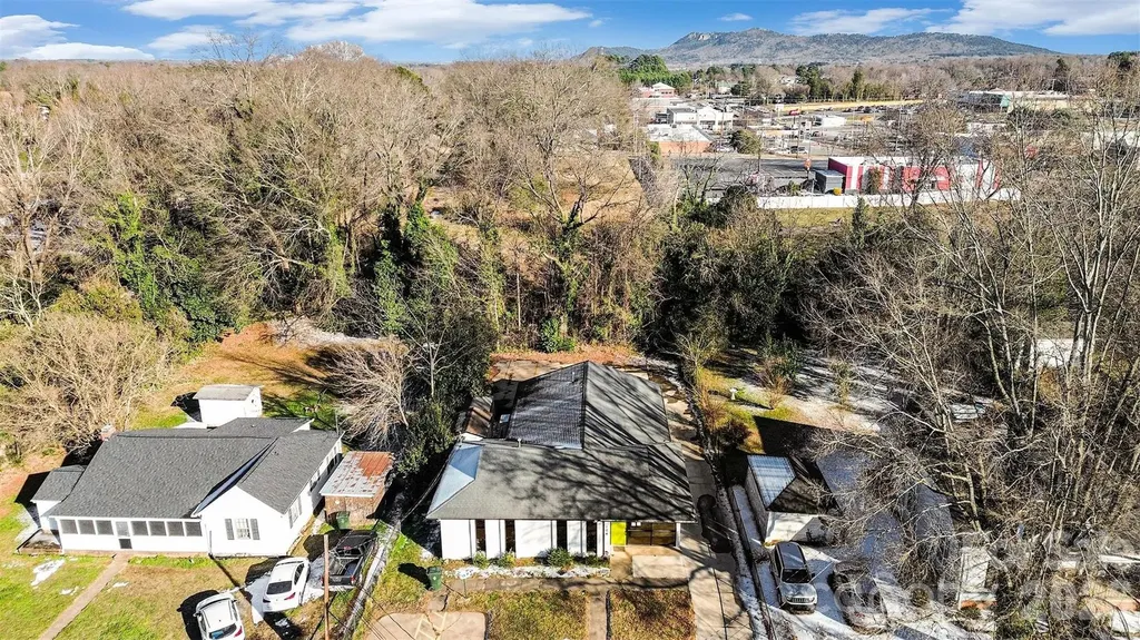 104 N Dilling Street Kings Mountain NC 28086