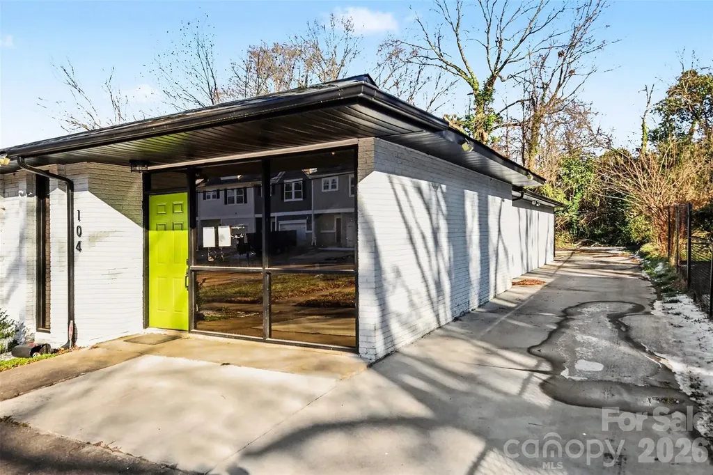 104 N Dilling Street Kings Mountain NC 28086