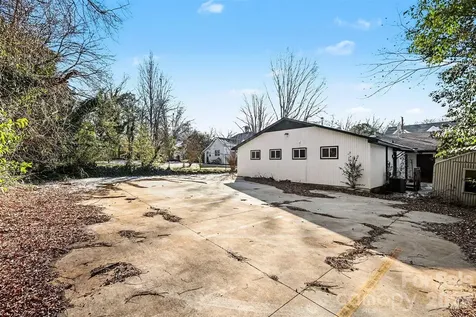 104 N Dilling Street Kings Mountain NC 28086