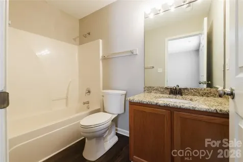 3208 Lasalle Street Charlotte NC 28216